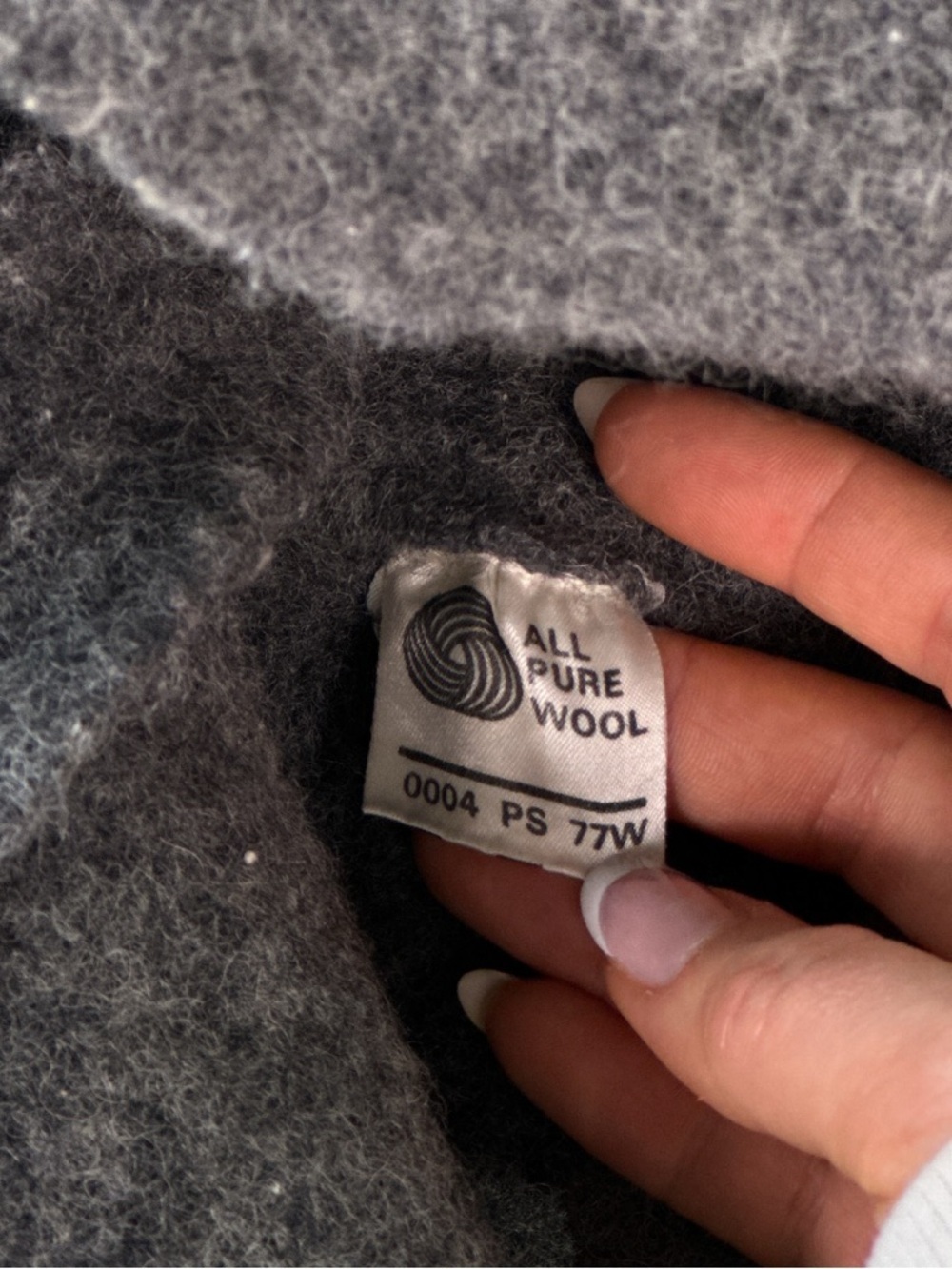 All Pure Wool Gray Knit Garment - Cozy Felted Texture - Picture 4 of 7